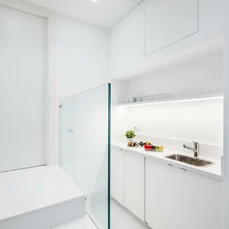 Ae Home|studio Πανσιόν 4*